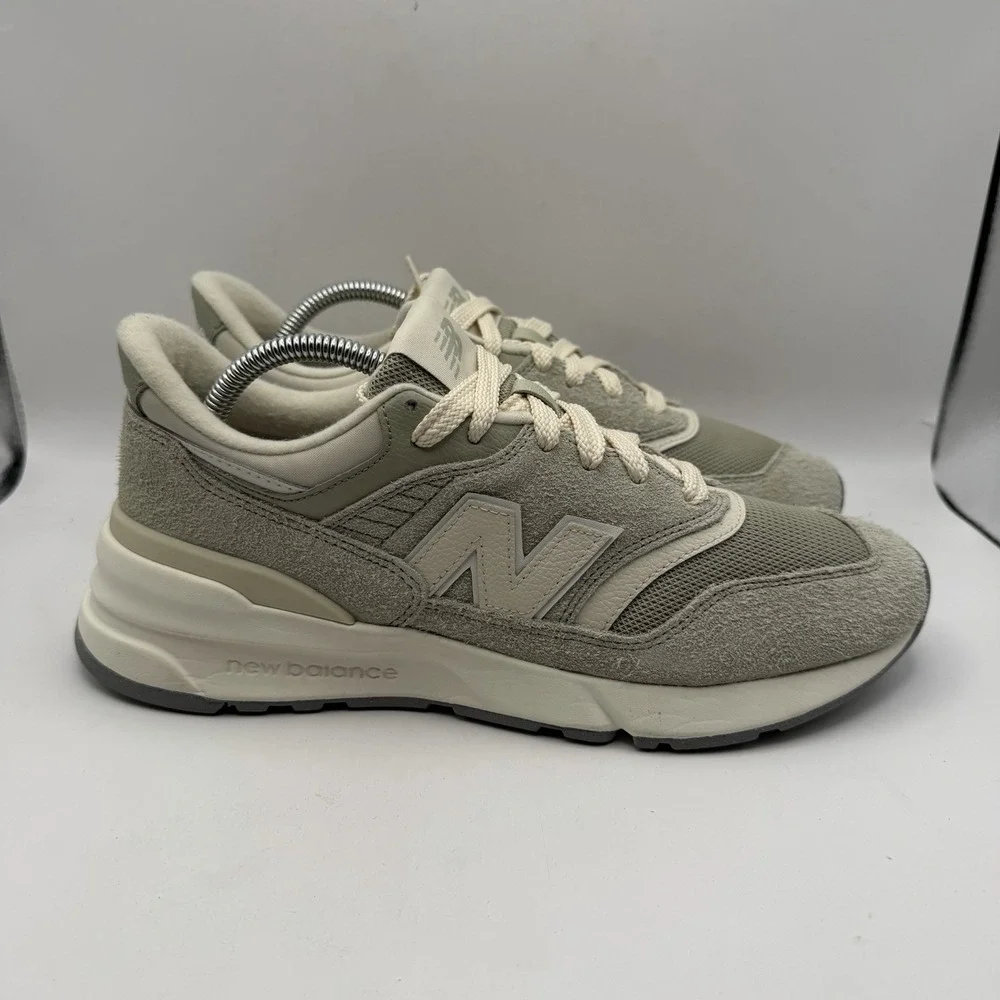 New Balance Men's 997R Casual Size 8 Green Beige |U997REF| Sneaker Shoe